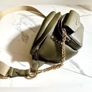 Michael Kors Bags Michael Kors Green Belt Bag Poshmark